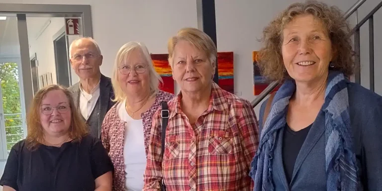 Die 5 teilnehmenden Künstler:innen